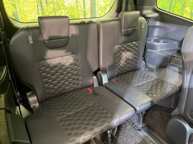 3��ڃV�[�g�͂�������ԗǍD����l�ł��������ƍ����Ē����܂��̂ŁA��l���ł̂��o���������N���N�ł��􂲉Ƒ��ŁA�C�̒m�ꂽ���ԂŁA�h���C�u�ɍs���̂��y���݂ł��ˁ�