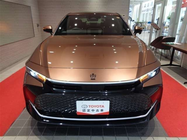 クラウンクロスオーバー2.5 G E-Four 4WD