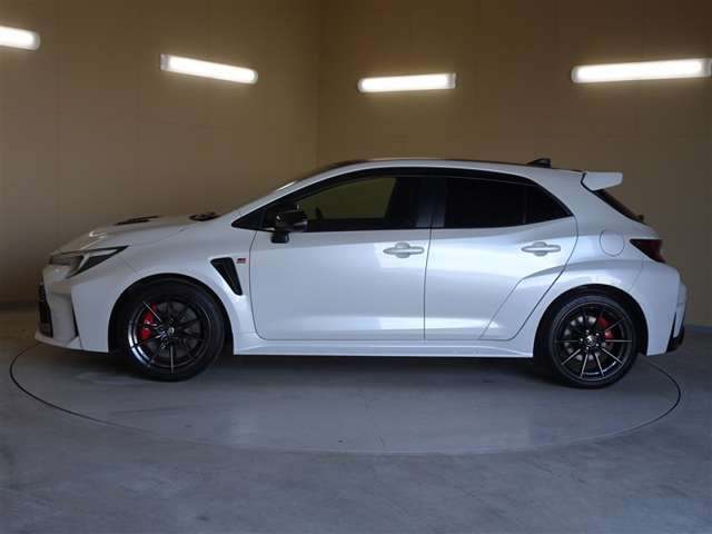 GRカローラ1.6 RZ 4WD