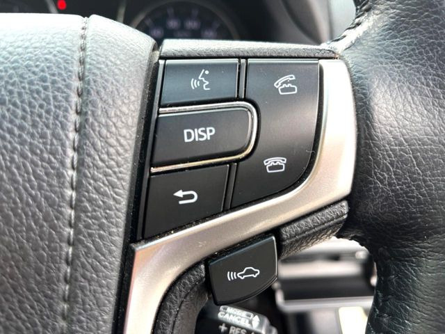 �y�g���^�Z�[�t�e�B�Z���X�z���s���ɑO���̎ԗ�����F�����A�Փ˂������Ȏ��͌x��ƃu���[�L�ŏՓˉ���Ɣ�Q�y�����A�V�X�g�B�����S�Ƀh���C�u�����y���݂��������܂��B