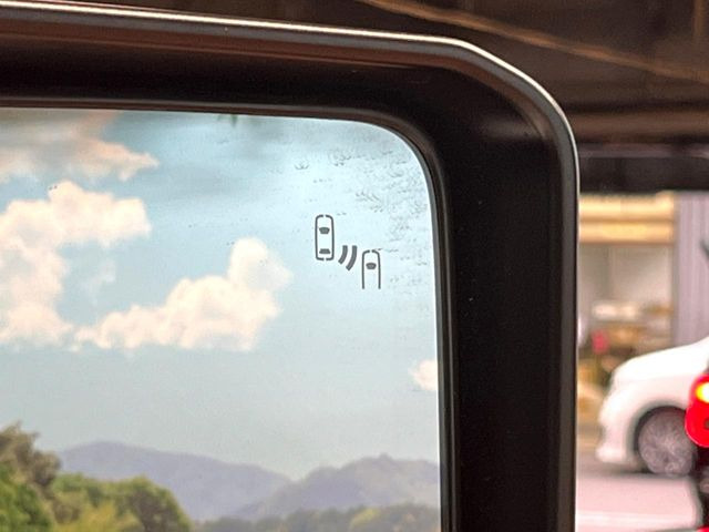 �y�u���C���h�X�|�b�g���j�^�[�z���s���A�h�A�~���[�̎��p�ɂȂ�₷���ӏ��Ɍ㑱�Ԃ��ڋ߂���ƃT�C�h�~���[�̃����Y�Ɍx����\��!�h���C�o�[�ɒ��ӊ��N�����Ă���܂��B