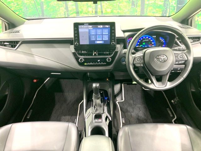 カローラツーリング1.8 ハイブリッド W×B