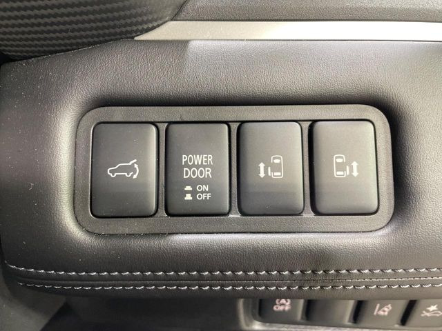 �y�����p���[�X���C�h�h�A�z�X�}�[�g�L�[��^�]�Ȃ̃X�C�b�`�Ō�ȗ����X���C�h�h�A�̊J���\���d��������͂����ăh�A���J����K�v�������A�����Ȃ��q�l�ł��ȒP�ɊJ���߂ł����K�ł���