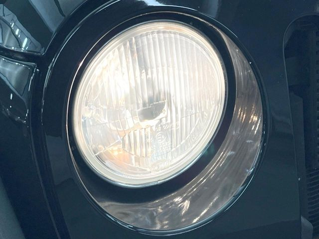 ���w�b�h���C�g:�w�b�h���C�g�͉��΂݂����Ȃ��A�Y��ȏ�Ԃ�ۂ��Ă���܂��B���΂ݖh�~�̃����Y�R�[�e�B���O�̎{�H���\�ł������܂��B