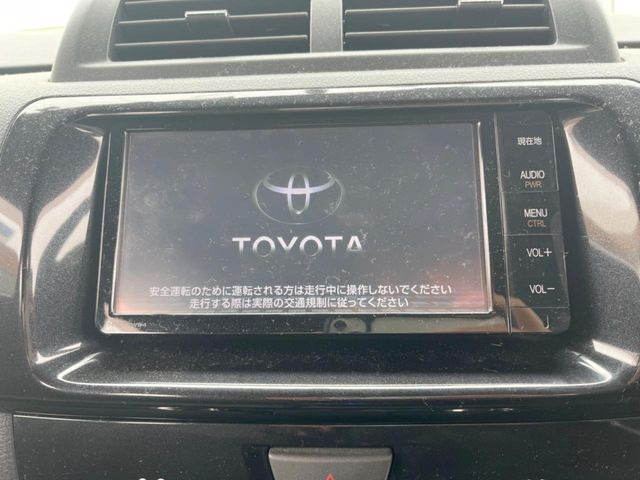 �y�����i�r�z�l�C�̏����i�r�𑕔����Ă���܂��B�i�r�̎g���₷���͂������A�I�[�f�B�I�@�\���[��!�L�����v�◷�s�͂������A�ʋ΂┃�����ȂǕ��i�̃h���C�u���y�����Ȃ�͂���