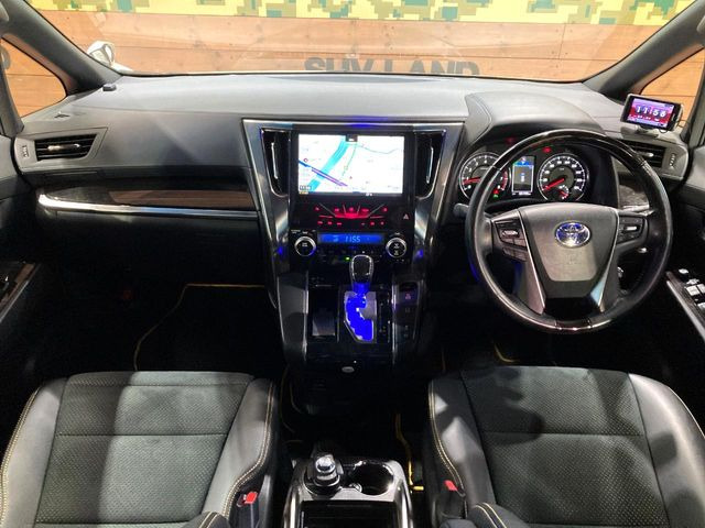 ヴェルファイア2.5 Z Aエディション ゴールデンアイズ