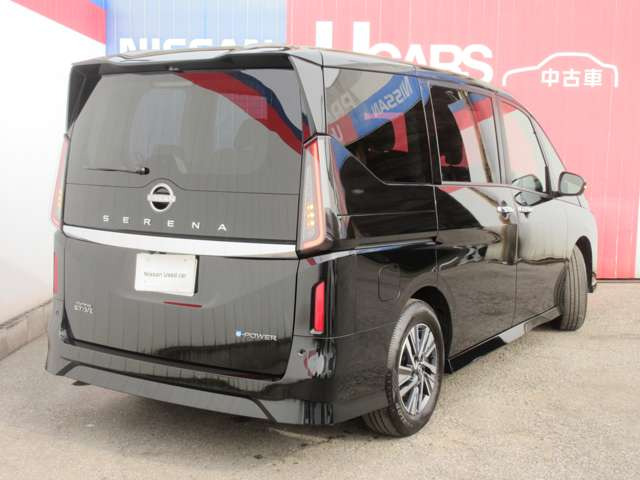 セレナ1.4 e-POWER ハイウェイスターV