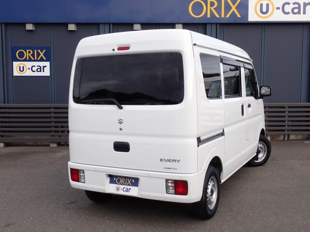 �����r���[�̉摜�ɂȂ�܂��B�I���b�N�X�F�蒆�ÎԂɂ́A���w��������S���Ă���肢���������߂ɁA�Ǝ��́u�I���b�N�X�F�蒆�Îԕۏ؁v�����t�����Ă��܂��B