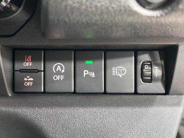 �y�X�Y�L �Z�[�t�e�B�T�|�[�g�z���s���ɑO���̎ԗ�����F�����A�Փ˂������Ȏ��͌x��ƃu���[�L�ŏՓˉ���Ɣ�Q�y�����A�V�X�g�B�����S�Ƀh���C�u�����y���݂��������܂��B