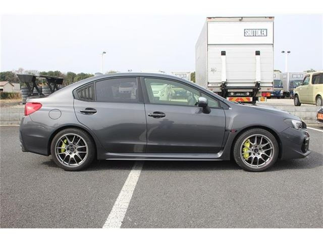 ���Ǝҗl�ւ̔̔��͂��f�肳���Ă��������܂��B �Ԍ������ԗ��̏ꍇ�́A�Ԍ����擾�������x�������z�ŕ\�����Ă���܂��B