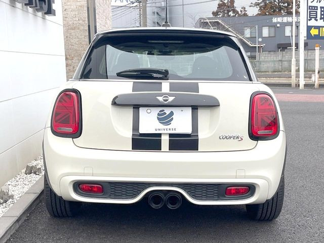 �����X�ł͑�O�ҋ@�ւɂ��ԗ��i���Ӓ�𓱓����A�C�����Ԃ�r���B�Ӓ菑�����s����܂��̂ŁA�ς��ƌ��������ł͕�����Ȃ��ӏ��܂Ŕ[��������ł��������������܂��B���ꕔ�����{�̏ꍇ���������܂��B