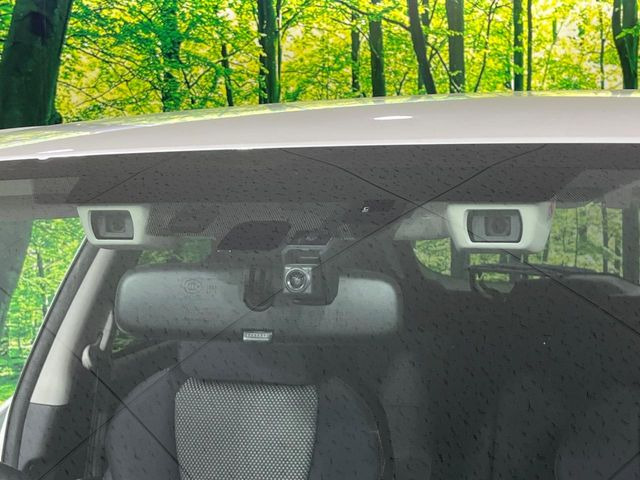 �y�A�C�T�C�g�R�A�e�N�m���W�[�z�O���̎ԗ��������m���A�Փ˂������Ȏ��͌x��Œ��ӂ𑣂��A�u���[�L�𓥂ޗ͂��T�|�[�g�B�u���[�L�𓥂߂Ȃ������ꍇ�͏Փ˔�Q�y���u���[�L���쓮�A�Փˉ�����T�|�[�g���܂��B