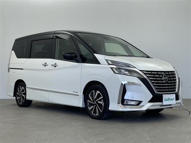 セレナ2.0 ハイウェイスターV