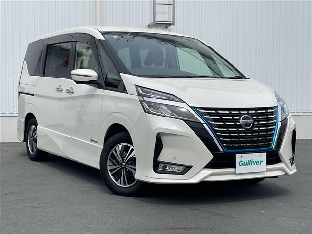 セレナ1.2 e-POWER ハイウェイスターV