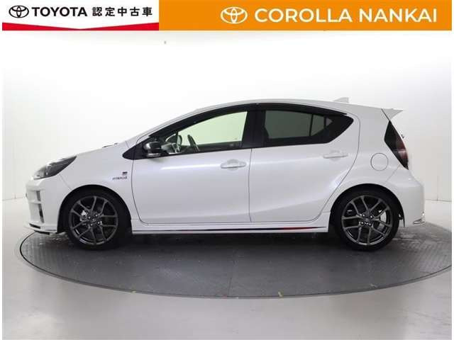 アクア1.5 G GRスポーツ・17インチパッケージ