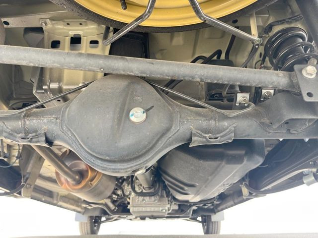 ����肪���ꂢ�Ȃ����ɁA�h�K���H�̎{�H���I�X�X���B�~��n��͂������A���ݕ��ɂ��Z���̕���A��Ń}�����E�E�B���^�[�X�|�[�c���������ɂ��D�]���������Ă���܂��B