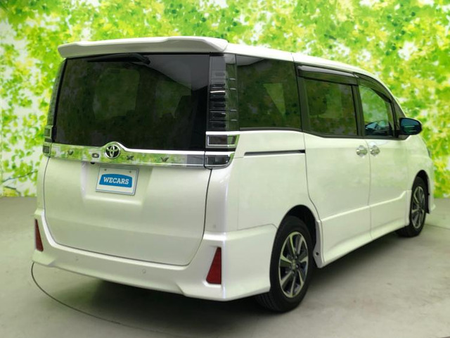 ヴォクシー2.0 ZS 煌III