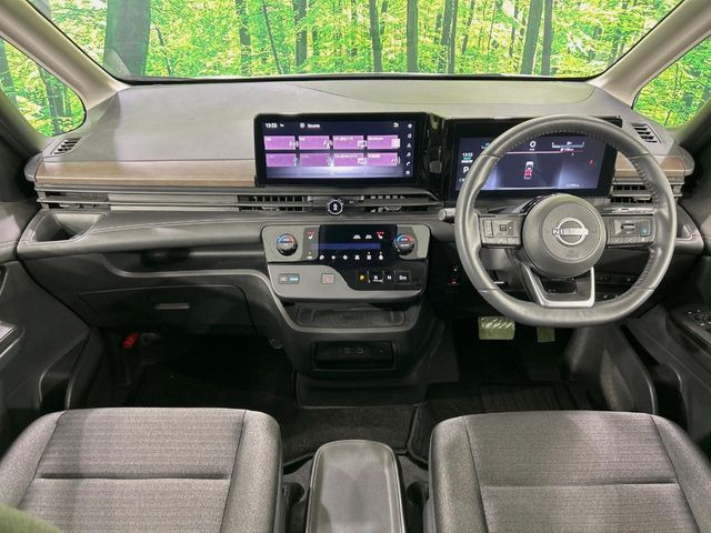 セレナ1.4 e-POWER ハイウェイスターV