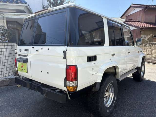 別途有償保障あり保険料金は車種、年式、走行距離、プラン内容によって異なります。※条件によっては加入が出来ない車両もございます。詳しくは04-7137-7791までご連絡ください。