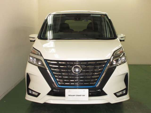 セレナ1.2 e-POWER ハイウェイスターV