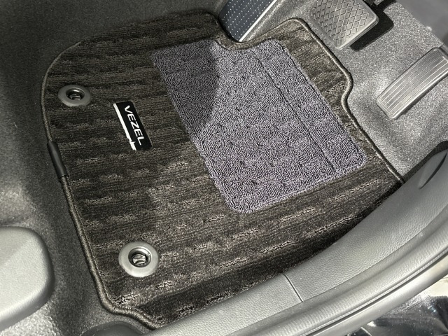 ヴェゼル1.5 ハイブリッド Z