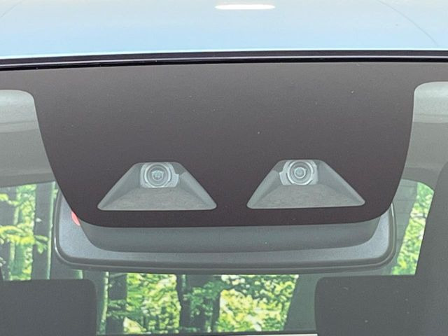 �y�X�}�[�g�A�V�X�g�z���s���ɑO���̎ԗ�����F�����A�Փ˂������Ȏ��͌x��ƃu���[�L�ŏՓˉ���Ɣ�Q�y�����A�V�X�g�B�����S�Ƀh���C�u�����y���݂��������܂��B