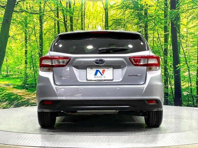 安心の最長10年・走行無制限保証(有償)をご用意。保証内容も充実はもちろん、無料点検&オイル交換や、年中無休の全国・24時間ロードサービスも付帯されておりますのでご安心下さい。