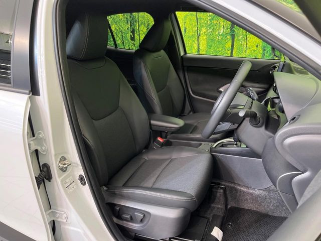 �y�n�[�t���U�[�V�[�g�z�������ƍ���S�n�𗼗������l�C�̃V�[�g���w�ʁE���ʂ̃t�@�u���b�N�f�ނ́A�ʋC���̗ǂ��⊊��ɂ����ɗD��Ă��܂��B�C���╞���ɍ��E���ꂸ���K�ɂ���肢�������܂��B