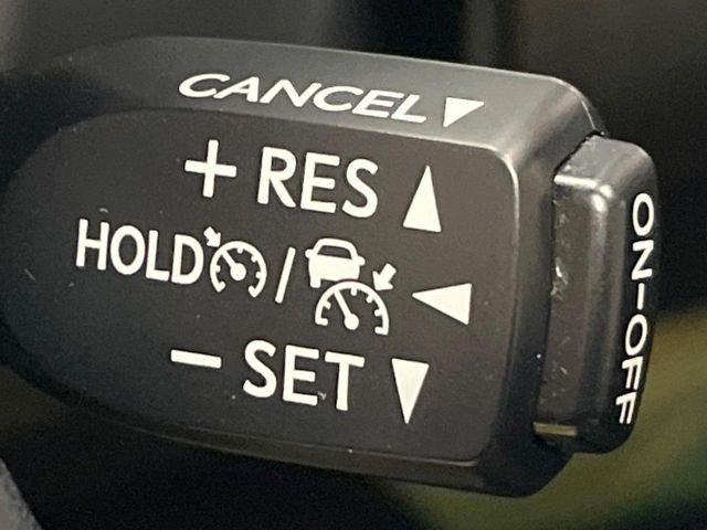 �y���[�_�[�N���[�Y�R���g���[���z�������H�ł̒��������s���y��!!�����ő��x��ۂN���[�Y�R���g���[�����A�Փˌy���V�X�e���ƘA�g���A�O���̎ԗ������m���ĎԊԂ�ۂ悤�ɑ��x���߂��Ă���܂�!!