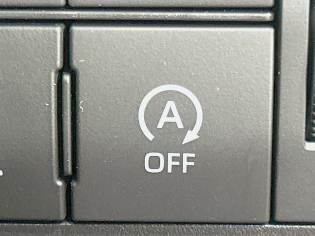 �y�A�C�h�����O�X�g�b�v�z�ԐM����a�؂Œ�Ԃ����ۂɃG���W�����~���A���ʂȔR���̏����}���܂��B�R��������ی�ɂȂ���@�\��G���W���̓u���[�L�𗣂��΍Ďn�����܂��B