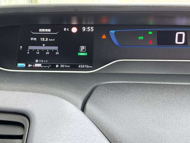 セレナ1.2 e-POWER ハイウェイスターV