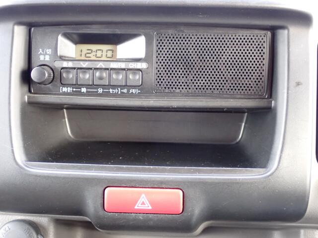 ���W�I���t���Ă܂��B