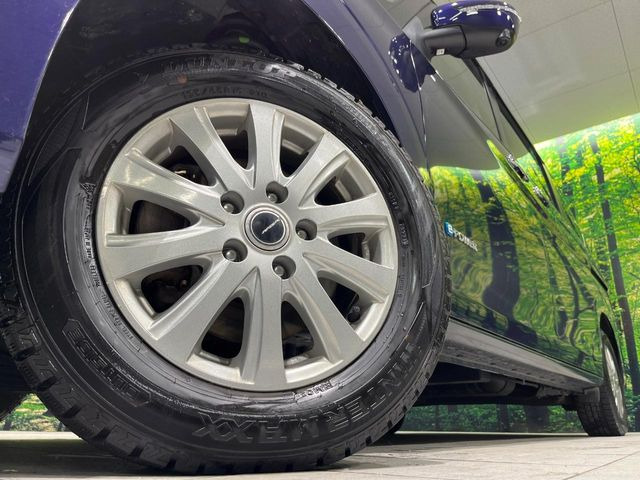 �y15�C���`�A���~�z�C�[���z�O�ςɃ}�b�`�����A���~�z�C�[���𑕒����Ă���܂��B�e��A���~�z�C�[����A�X�^�b�h���X�^�C�����戵�����Ă���܂��B���񂲑��k����������