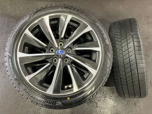 レヴォーグ1.8 STI スポーツ EX 4WD