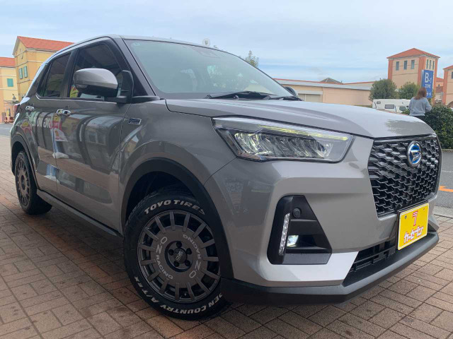 ロッキー1.2 プレミアム G HEV