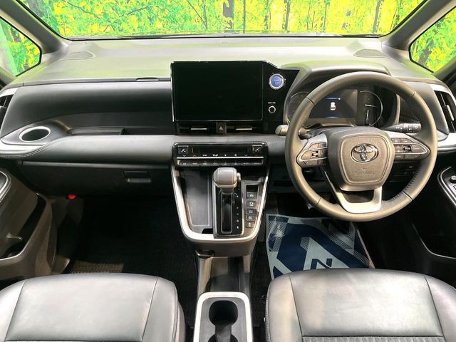 ノア1.8 ハイブリッド S-Z