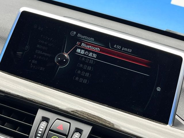 ��Bluetooth:���莝���̃X�}�[�g�t�H���ȂǂƐڑ����A�n���Y�t���[�ʘb��Տꊴ����~���[�W�b�N�Đ������y���݂��������܂��B�����ڑ��ł��̂Ŕς킵��������܂����