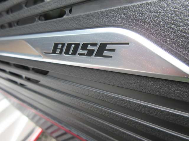 ノートオーラ1.2 NISMO チューンド e-POWER 4WD