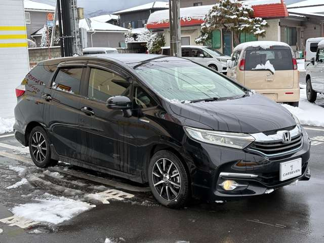 シャトル1.5 ハイブリッド