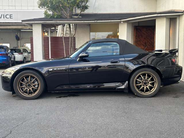 S2000