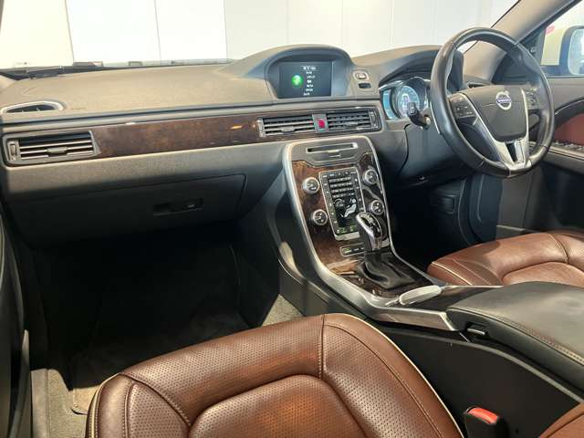 XC70T5 AWD クラシック 4WD