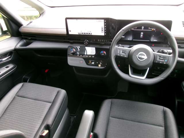 セレナ2.0 ハイウェイスターV