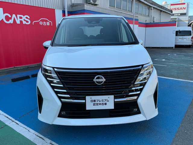 セレナ1.4 e-4ORCE ハイウェイスターV 4WD