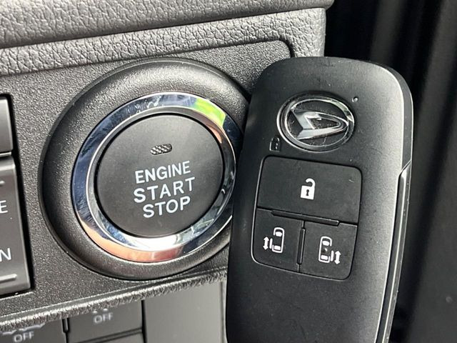 �y�L�[�t���[�V�X�e���z�J�o����|�P�b�g�ɓ��ꂽ�܂܂ł��h�A�̎{���E�������\�ȃX�}�[�g�L�[�𑕔��B�G���W���̃I���E�I�t�����J�M�����o���K�v����������Ƃ��Ă��֗��ł���