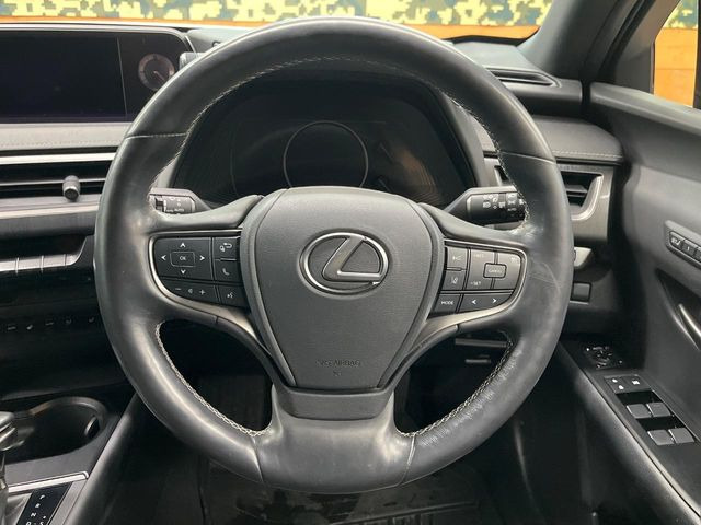 �y�����v�����X�e�A�����O�z�㎿�Ȋv���g�p���邱�ƂŁA��ɂ����������݂ƂĂ��^�]���₷���n���h���ł���