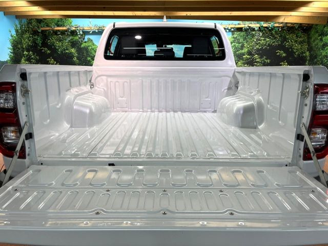 �ύڗ�500kg�̍L�X�Ƃ����f�b�L�́A�V�т���d���܂ő��p�r�Ɏg���܂��B�x�b�h���C�i�[��g�m�J�o�[�̎��t���������k��������