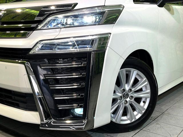 �yLED�w�b�h���C�g�z���V����ԑ��s�����ǍD�Ȏ��E���m�ۂ����S���ĉ^�]�ł��鍂�P�xLED�w�b�h���C�g�𑕔�!�_�����x�������A����d�͂��}�����Ă��܂��B