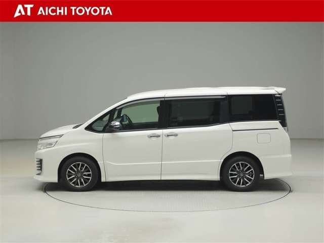 ヴォクシー2.0 ZS 煌