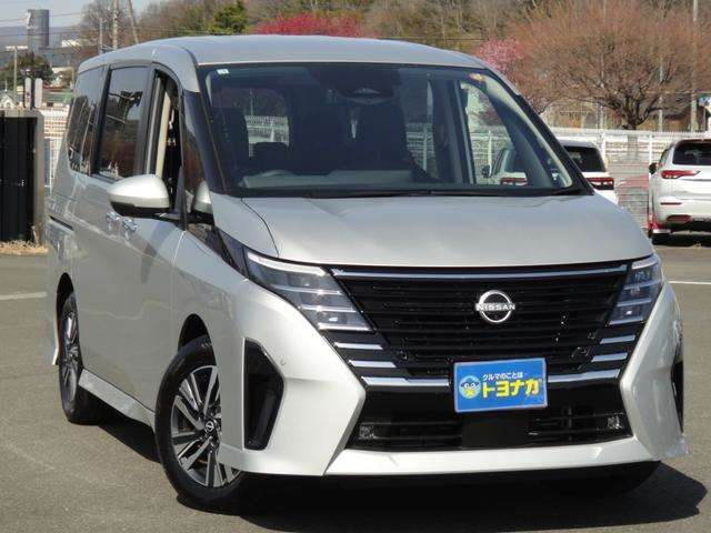 セレナ1.4 e-POWER ハイウェイスターV