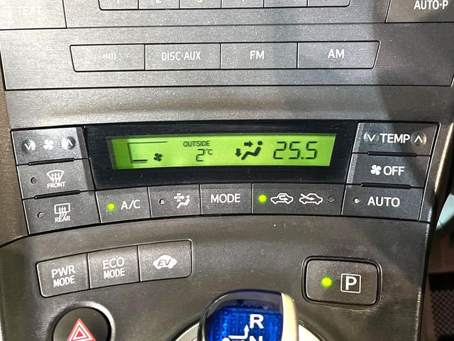 �y�I�[�g�G�A�R���z��x���D�݂̉��x�ɐݒ肷��΁A�ԓ��̉��x�����m�����ʂ≷�x�������Œ����B����&hellip;����&hellip;�Ɖ��x���X�C�b�`���������K�v�͂���܂���B���K�Ȏԓ���Ԃɂ͕K�{�̋@�\�ł��ˁ�